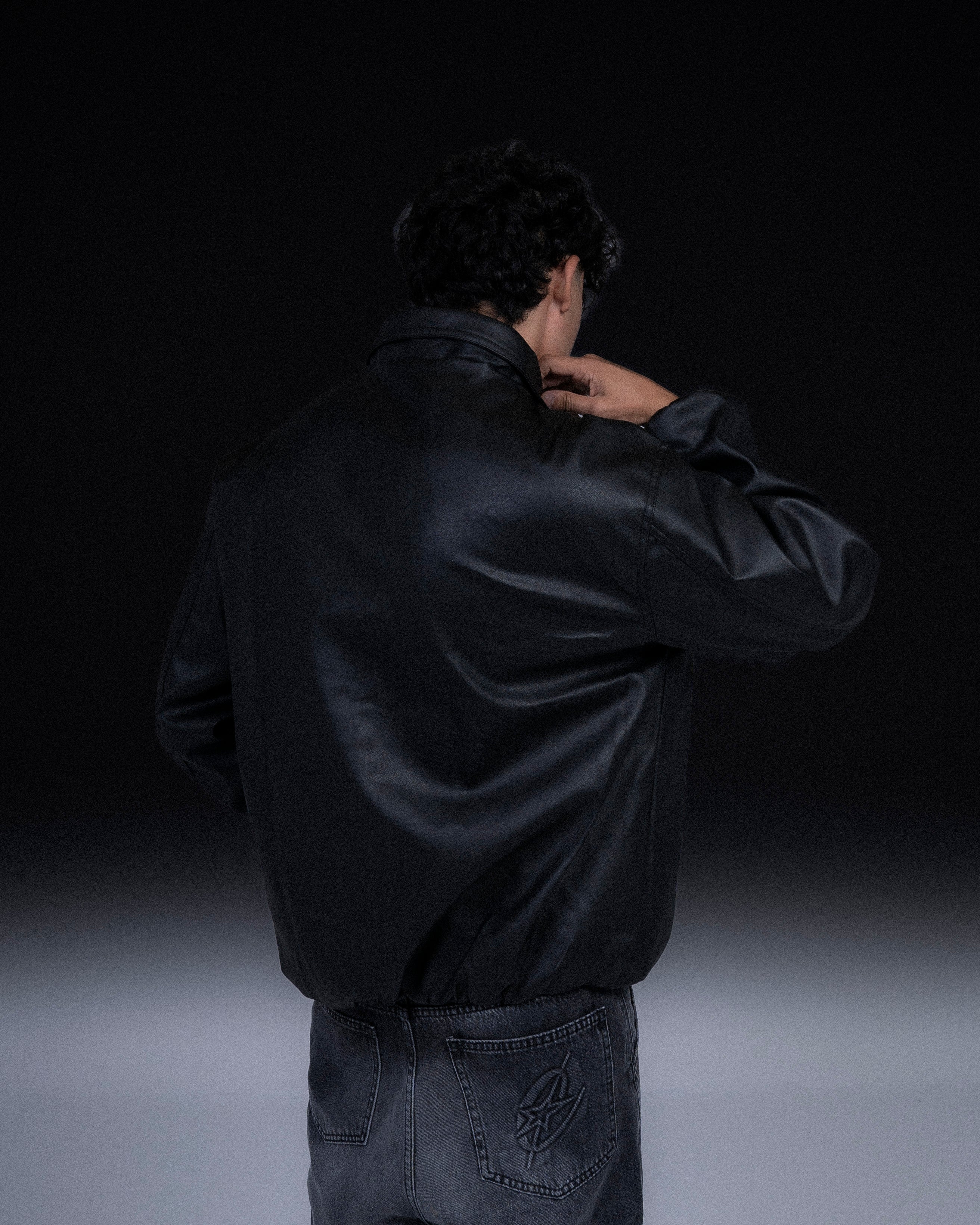 VNTG JACKET