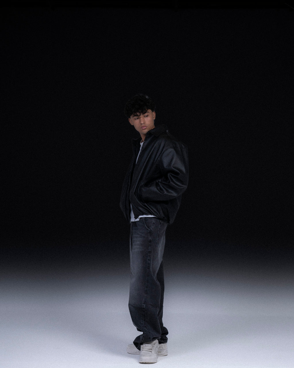 VNTG JACKET
