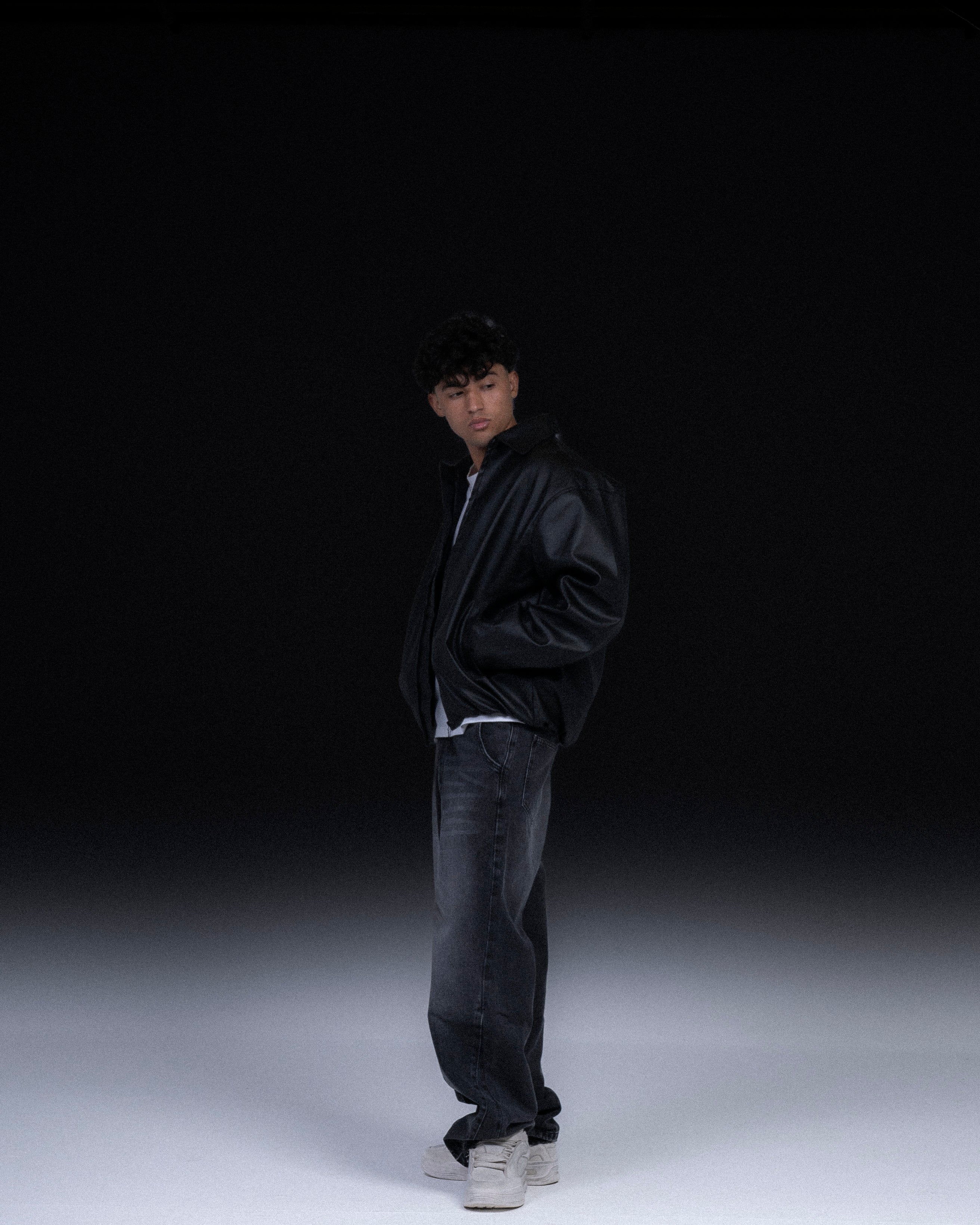 VNTG JACKET