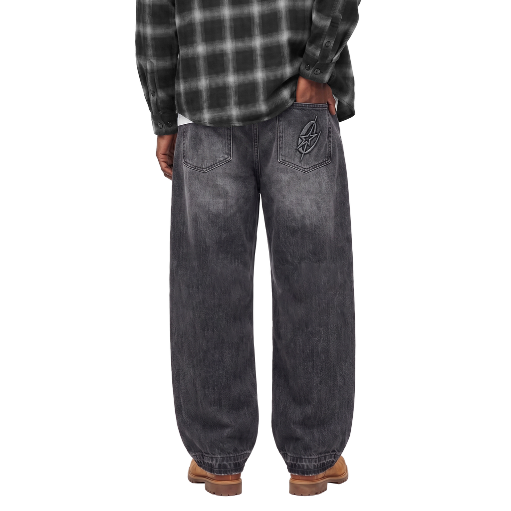 BLACK JEANS